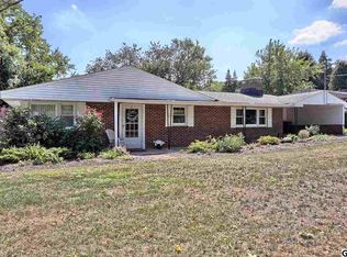 205 Oak Knoll Rd, New Cumberland, PA 17070