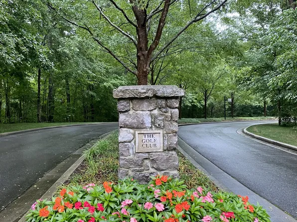1005 Founders Ln, Kingston Springs, TN 37082