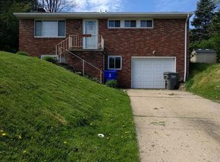 176 Crowe Ave, Mars, PA 16046