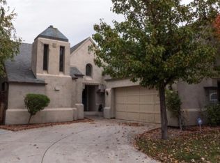 823 Swan Dr, Manteca, CA