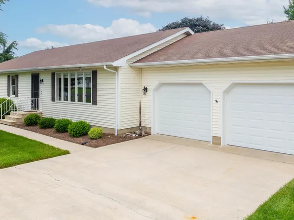 56 Valley Forge Dr, Milford, DE 19963