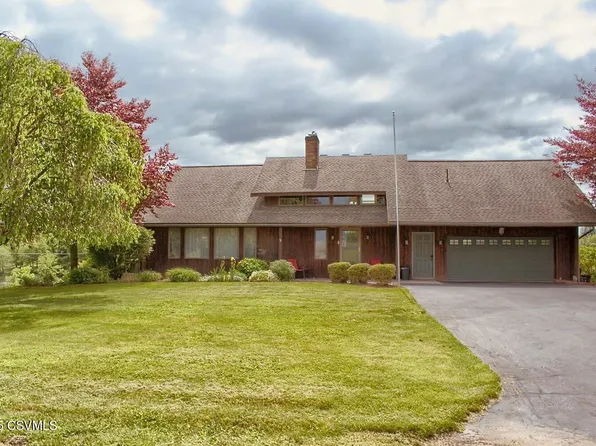302 Fisher Ave, Lewisburg, PA 17837