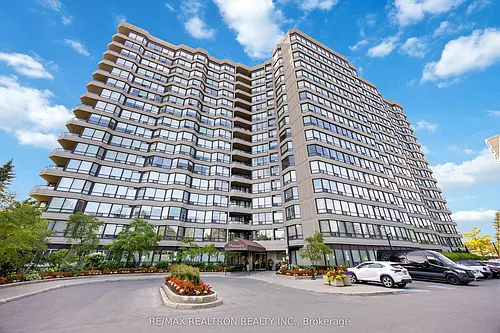 7440 Bathurst St Photo 1 7440 Bathurst St Photo 1