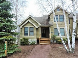 450 Maple Ct, Tannersville, PA 18372