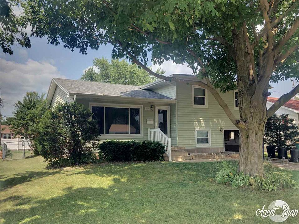 1st image of 1791 McMasters Ave