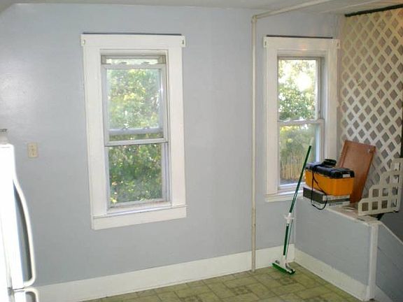 Kitchen Space for Table