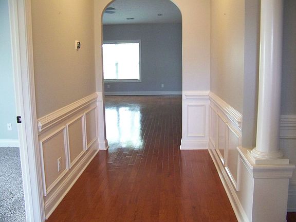 2nd image of 6012 Cornfield Ave