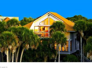 4498 Hammock Ct, Captiva, FL 33924