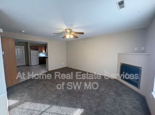 1503 W Frosty Dr #1, Ozark, MO 65721