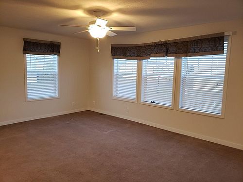 3rd image of 9750 Aspen Ln