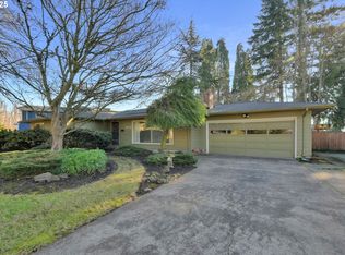 3076 Wayside Loop, Springfield, OR 97477