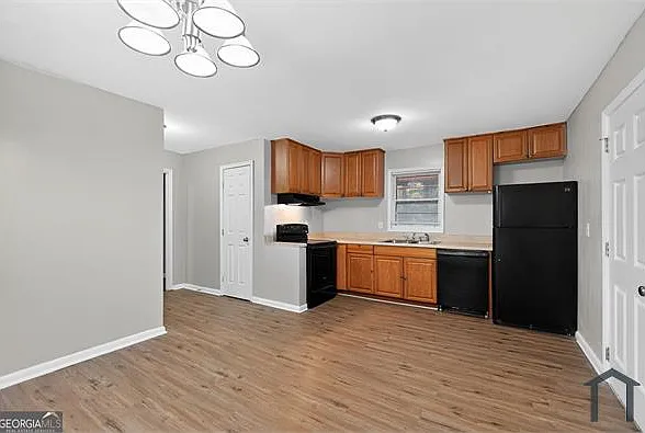 996 Forest Valley Dr SE — Photo 6