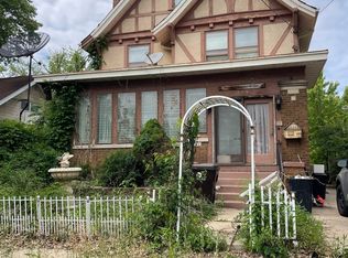 209 E Arcadia Ave, Peoria, IL
