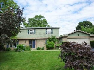 80 Damsen Rd, Rochester, NY 14612