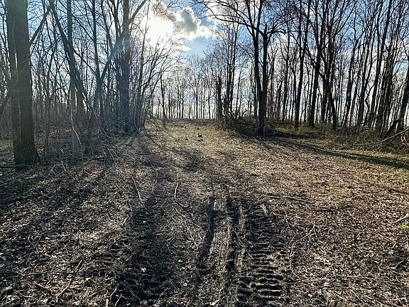 3rd image of 4 Malone Ridge Rd #4