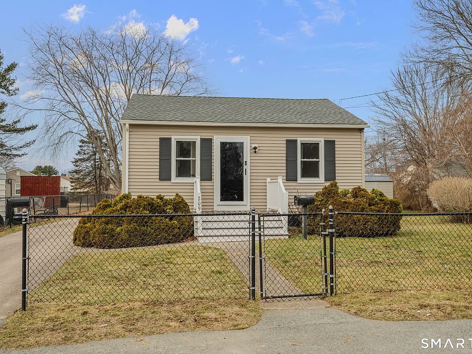 1st image of 209 Midway Oval