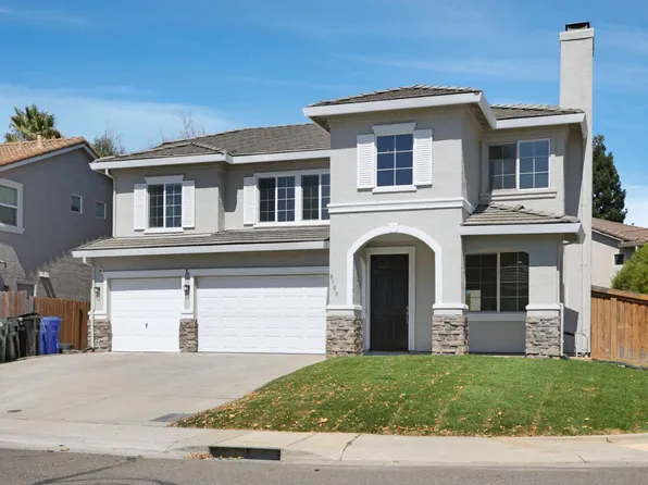 9700 Great Egret Ct, Elk Grove, CA 95757