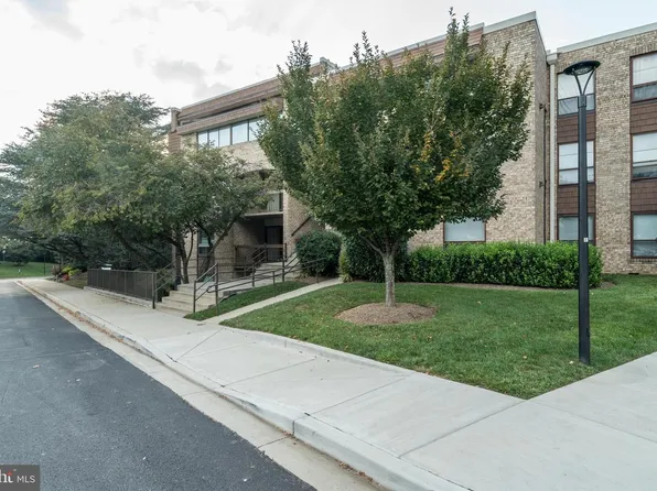 413 Christopher Ave #96, Gaithersburg, MD 20879