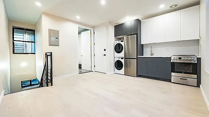 Rented by Oxford Property Group | media 1