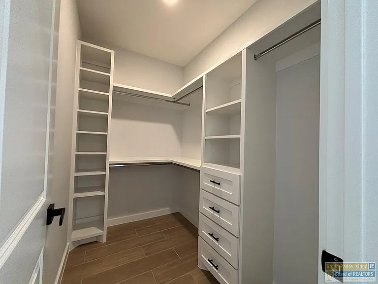 3002 Eliseo Villarreal Ave — Photo 12