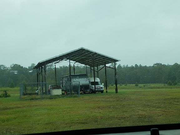 33 x 36 poll building