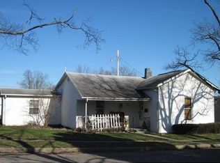 49 E 2nd St, West Alexandria, OH 45381
