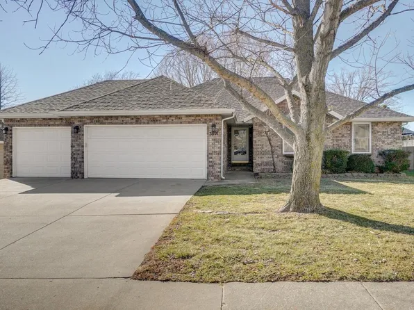 3891 S Hillsdale Ave, Springfield, MO 65810