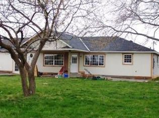 52446 Sunquist Rd, Milton Freewater, OR 97862