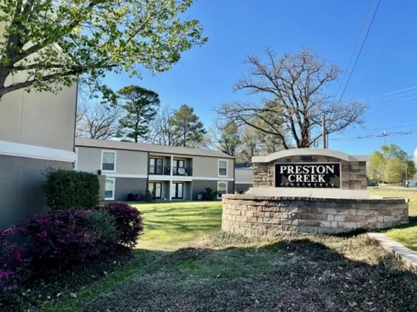 Preston Creek Apartment Homes