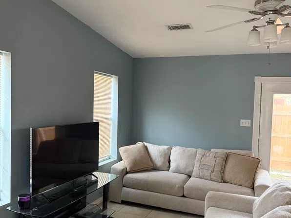 (undisclosed Address), Harlingen, TX 78552