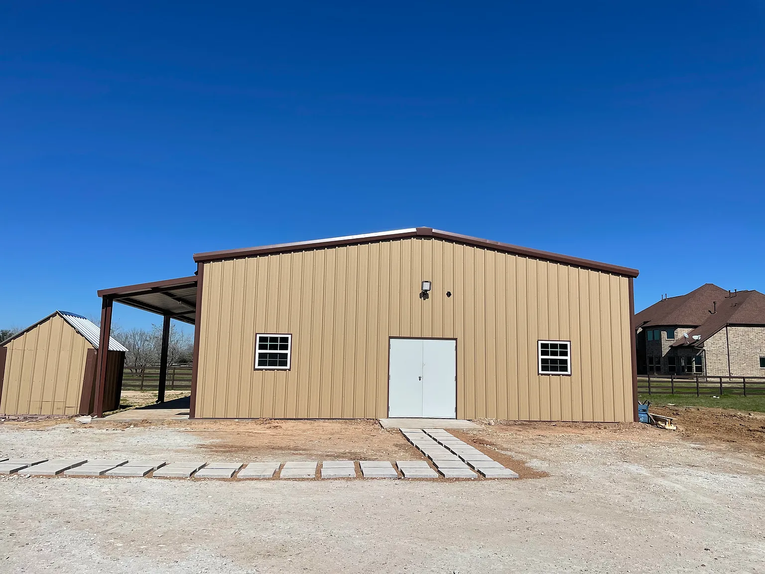 9 bed, 7500 sqft, $12,600 — Photo 4
