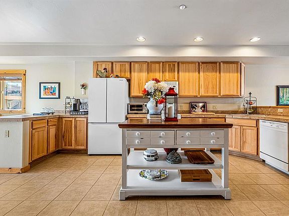 4th image of 1295 Escalante Drive #24