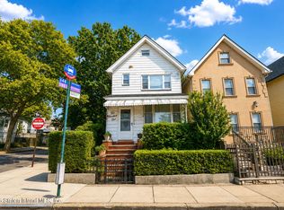 201 Nicholas Ave, Staten Island, NY 10302