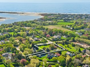 33 Bridgefield Rd, Bridgehampton, NY 11932