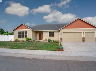926 NW 105th Cir, Vancouver, WA 98685