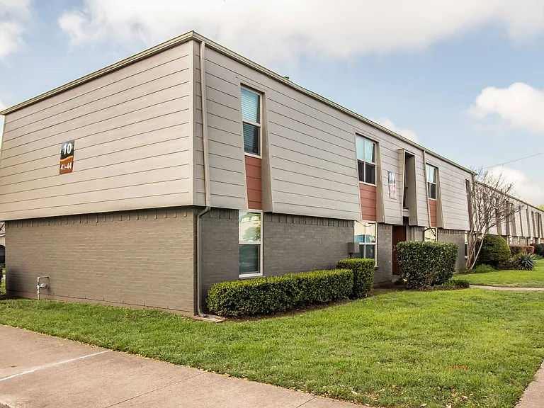 Well-kept community with landscaped grounds