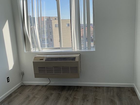 4th image of 85-15 Queens Blvd #Ra