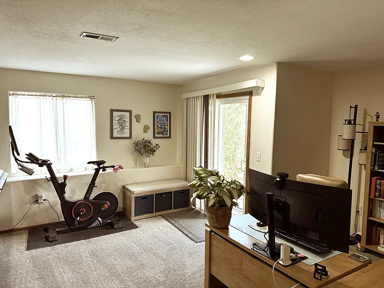 680 Somerset Dr — Photo 18