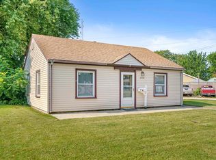 2706 Strong St, Highland, IN 46322