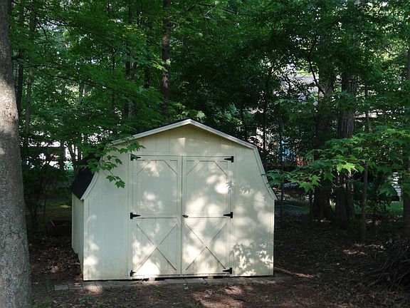 2nd image of 7474 Hidden Forest Dr