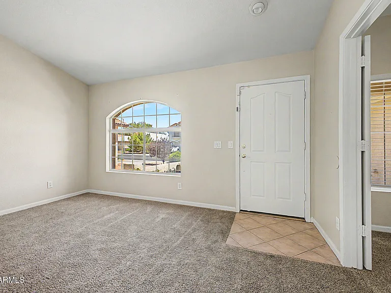 8752 W Melinda Ln — Photo 9