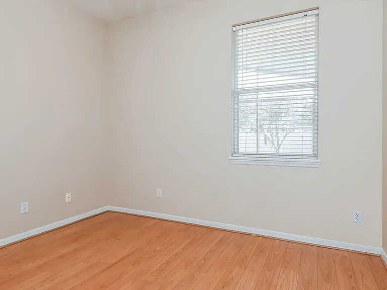 537 Breezy Oak Way — Photo 13