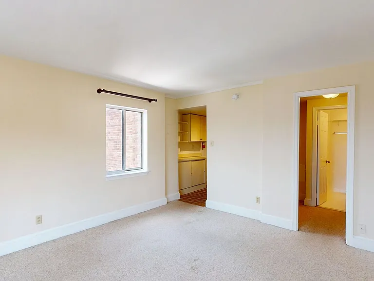 1825 T St NW #703 — Photo 7