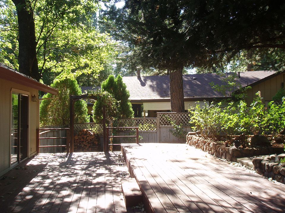 2nd image of 6211 Pueblo Dr