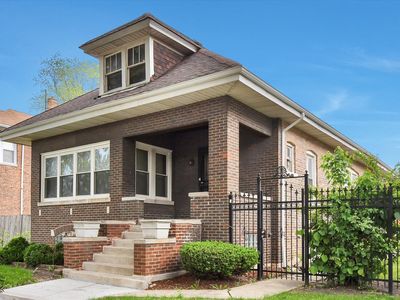 8433 S Aberdeen St, Chicago, IL, 60620