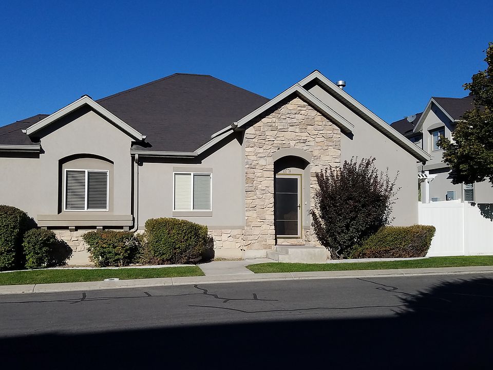 1st image of 10778 S Wyngate Park Dr