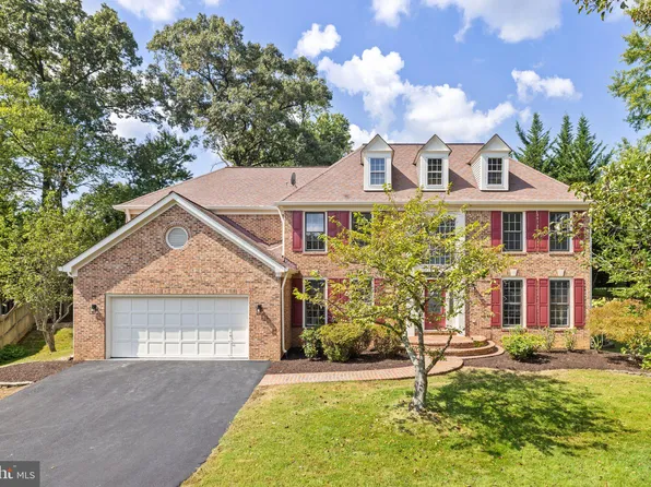 9610 Jenny Ln, Fairfax, VA 22032