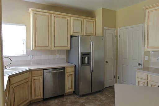 3rd image of 342 Walnut Heights Blvd