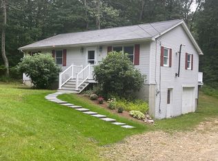 15 McBride Rd, Wales, MA 01081