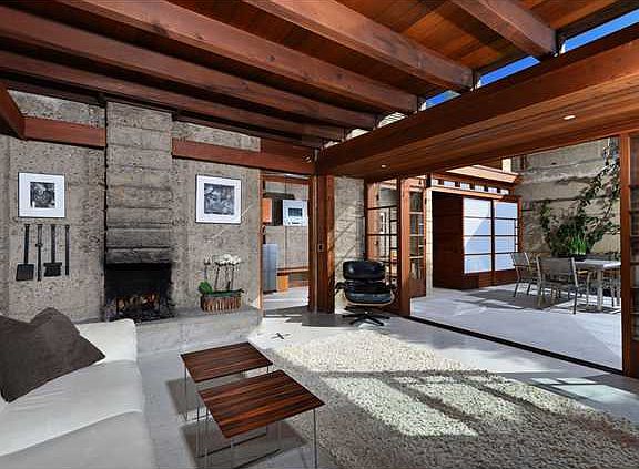 4th image of 246 Gravilla St